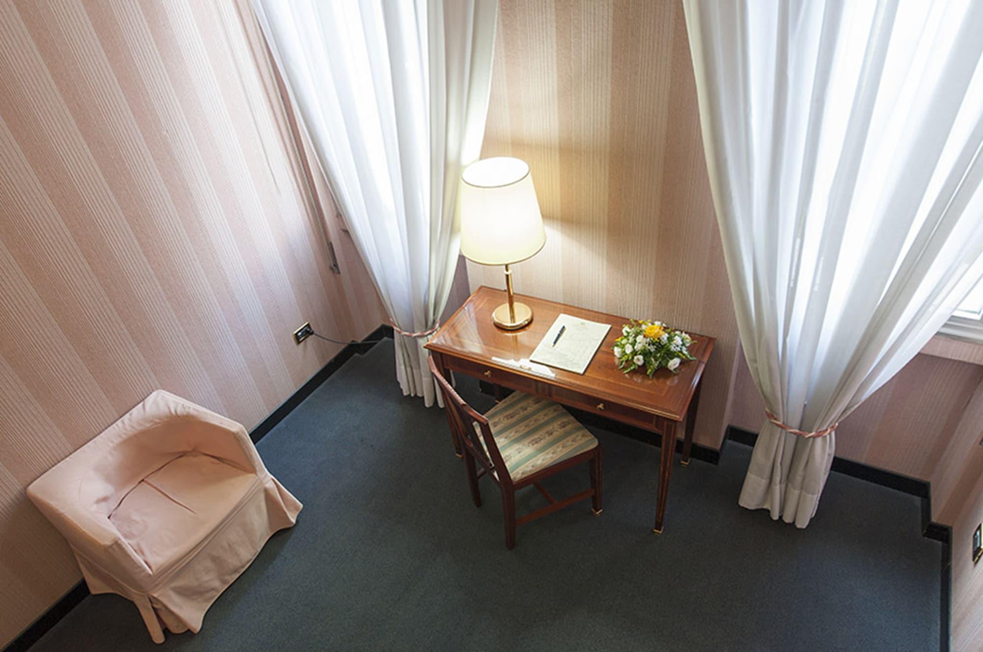 Hotel Esplanade Pescara Esterno foto