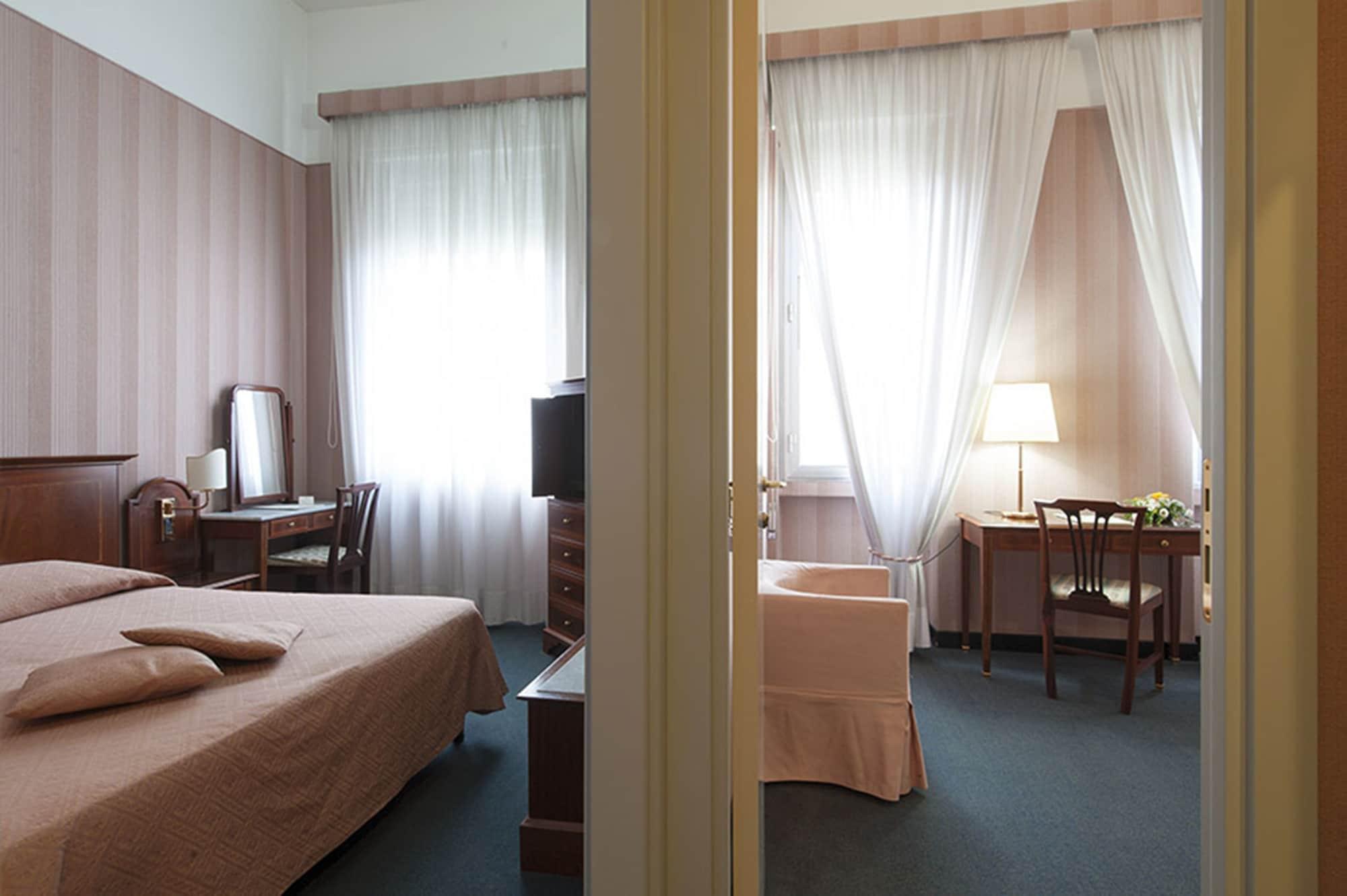 Hotel Esplanade Pescara Esterno foto