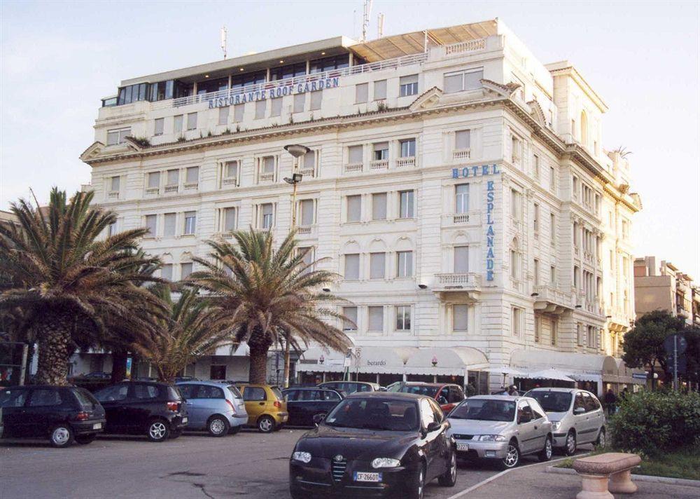 Hotel Esplanade Pescara Esterno foto