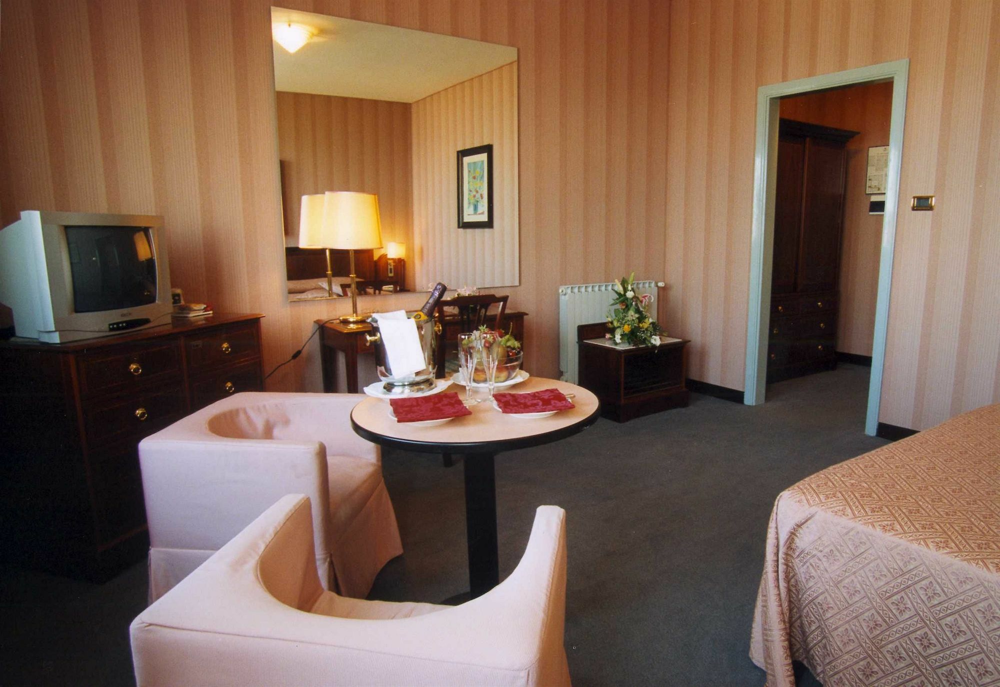 Hotel Esplanade Pescara Esterno foto
